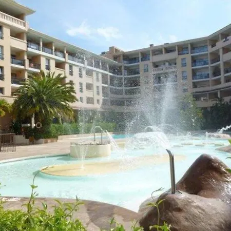 Lovely Holiday Cocoon In Cannes Exterior foto